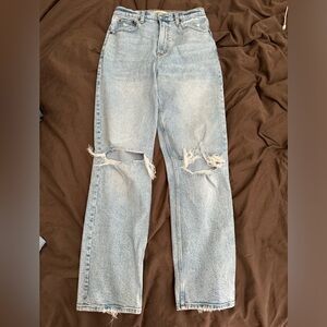 Abercrombie 90’s Straight Ultra High Rise Jean